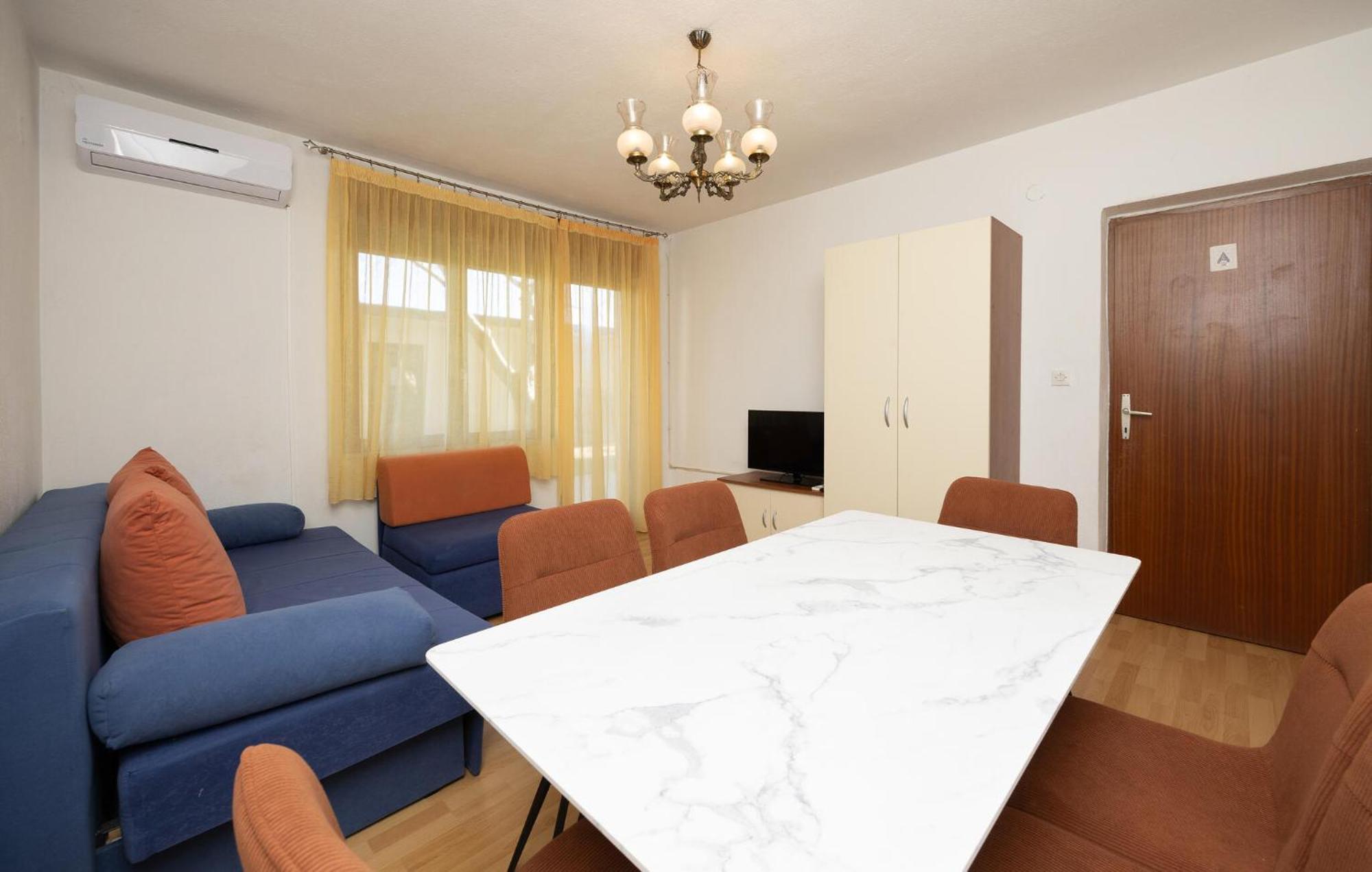3 Bedroom Gorgeous Apartment In Trogir Bagian luar foto